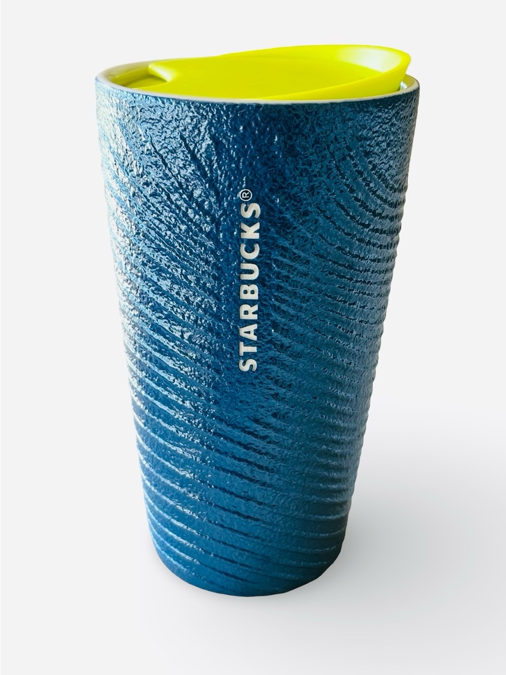 Starbucks Summer 2024 “Wavy Rib” Ceramic Travel Mug with Lid